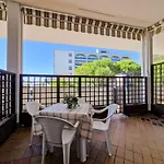 Modern Flat With Balcony-beahost Appartamento *