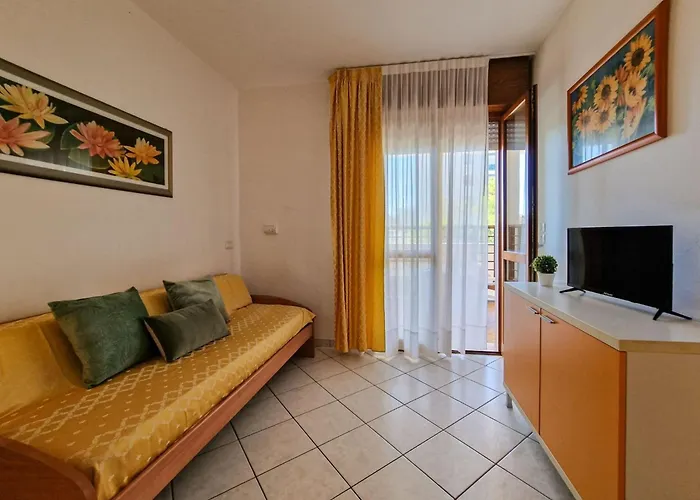 Modern Flat With Balcony-beahost *