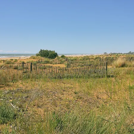 Modern Flat With Balcony-beahost