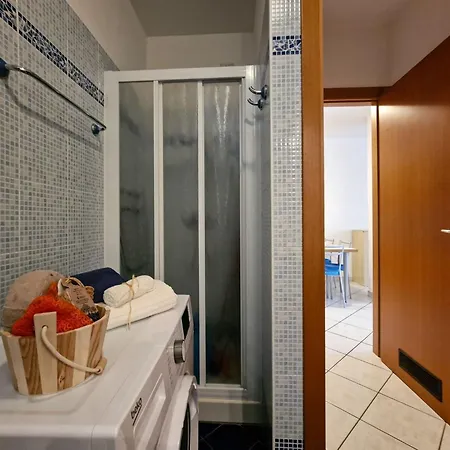 Modern Flat With Balcony-beahost *