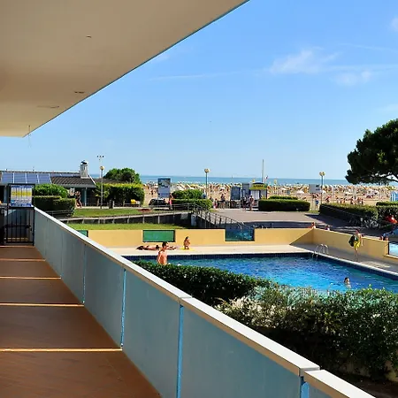 Modern Flat With Balcony-beahost Апартаменты Бибионе