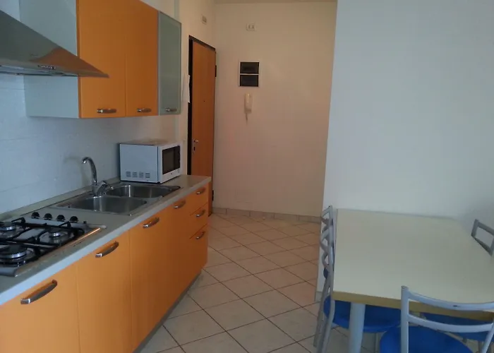 Modern Flat With Balcony-beahost Lägenhet