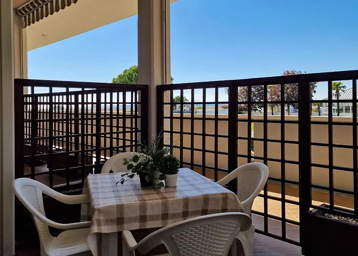 Lägenhet Modern Flat With Balcony-beahost Bibione